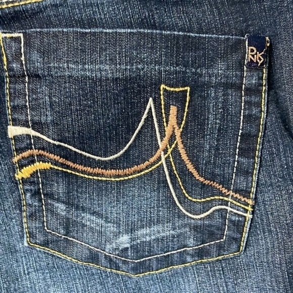 DKNY jeans blue denim boot cut baddie Times Square jean size 10 - Picture 2 of 10